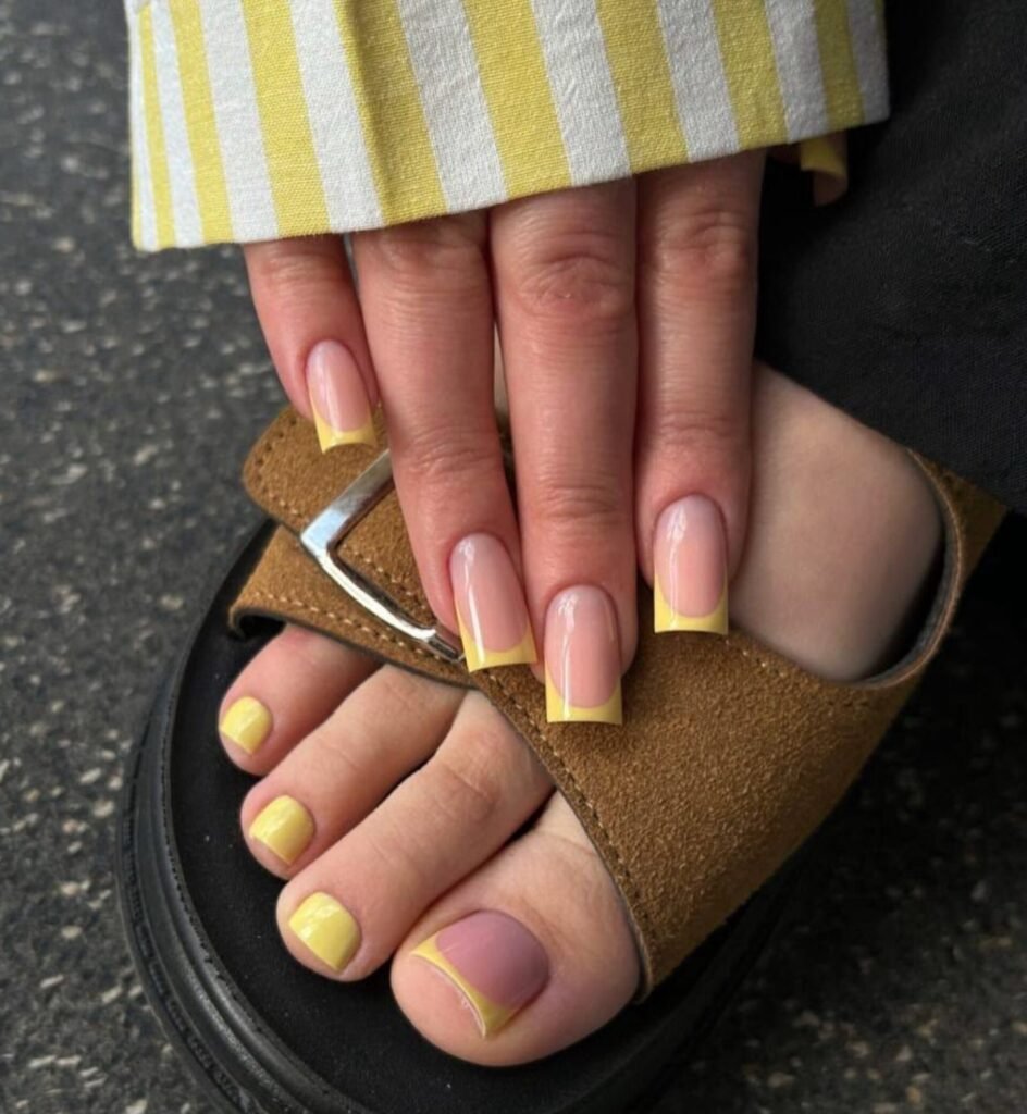manicure i pedicure na lato