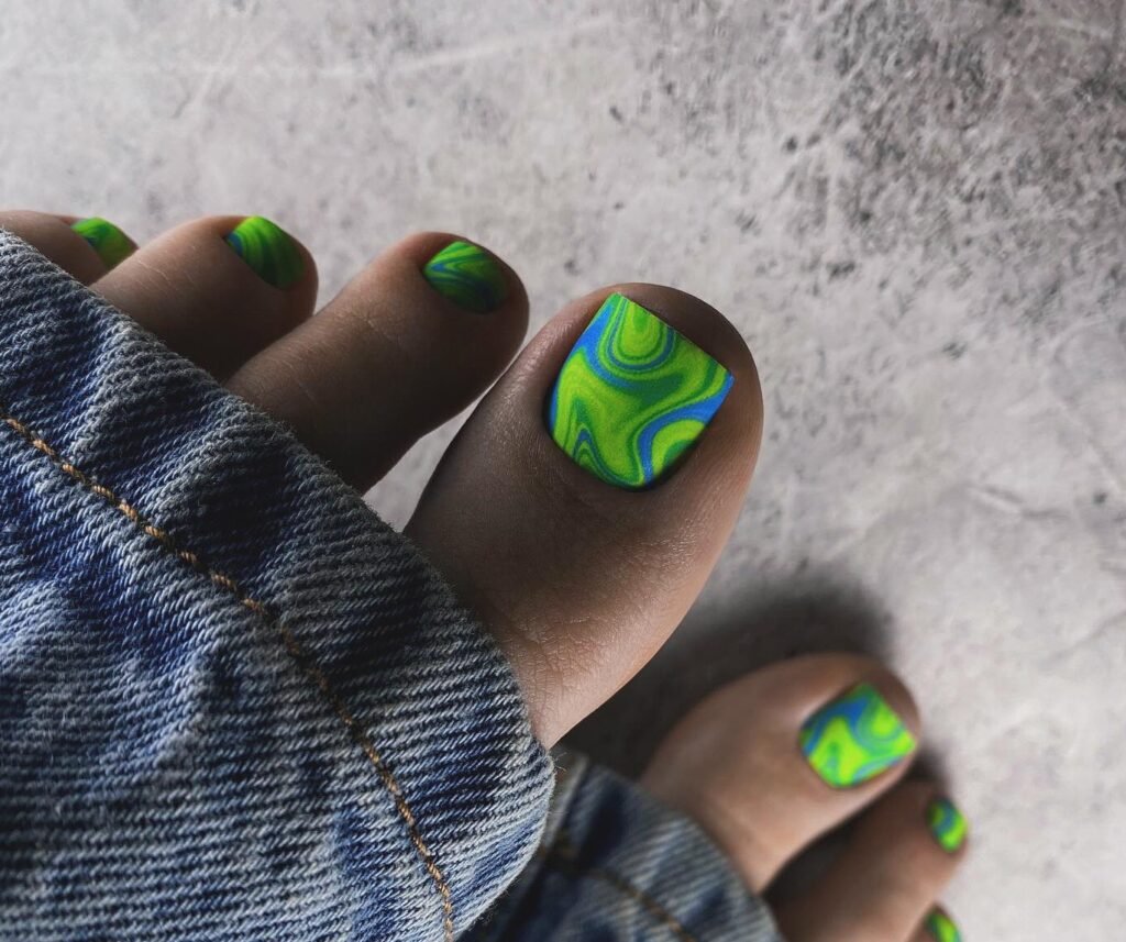 pedicure na lato 2026