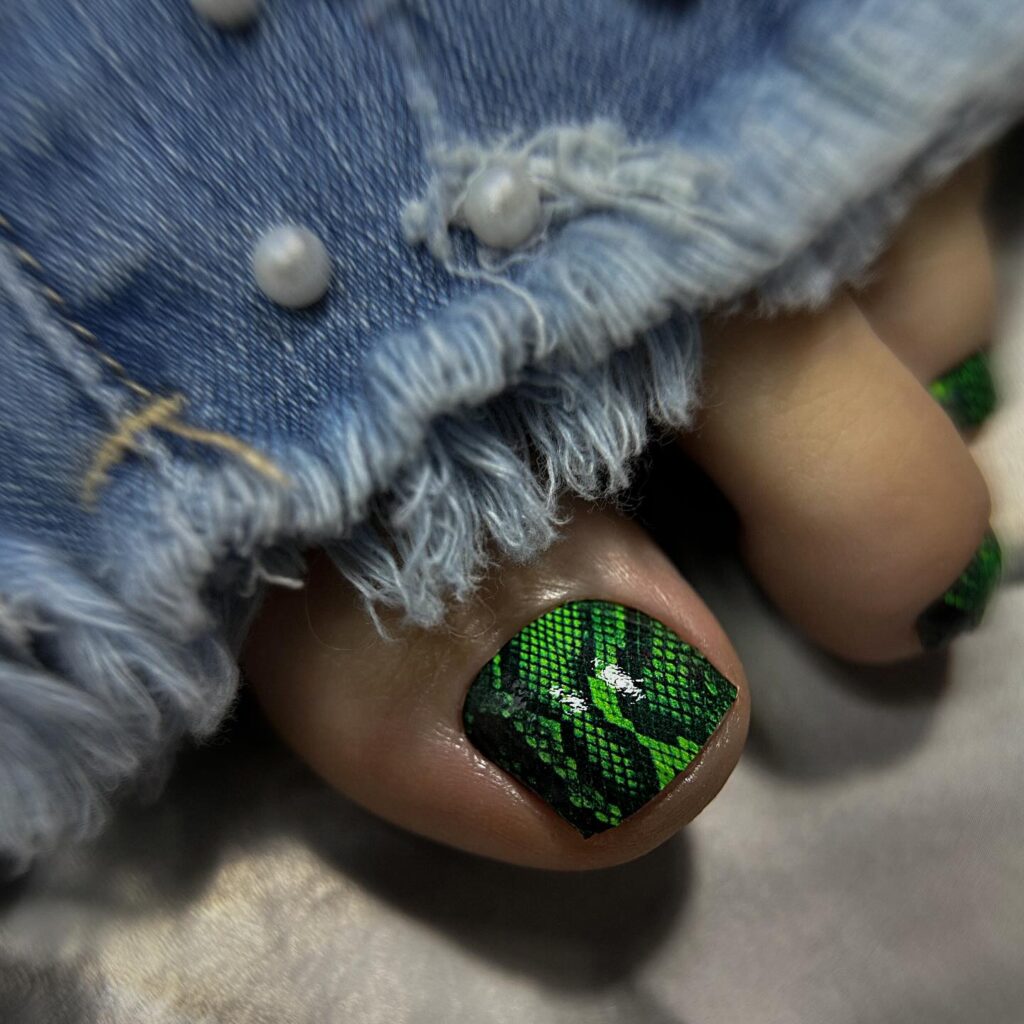 pedicure 2025