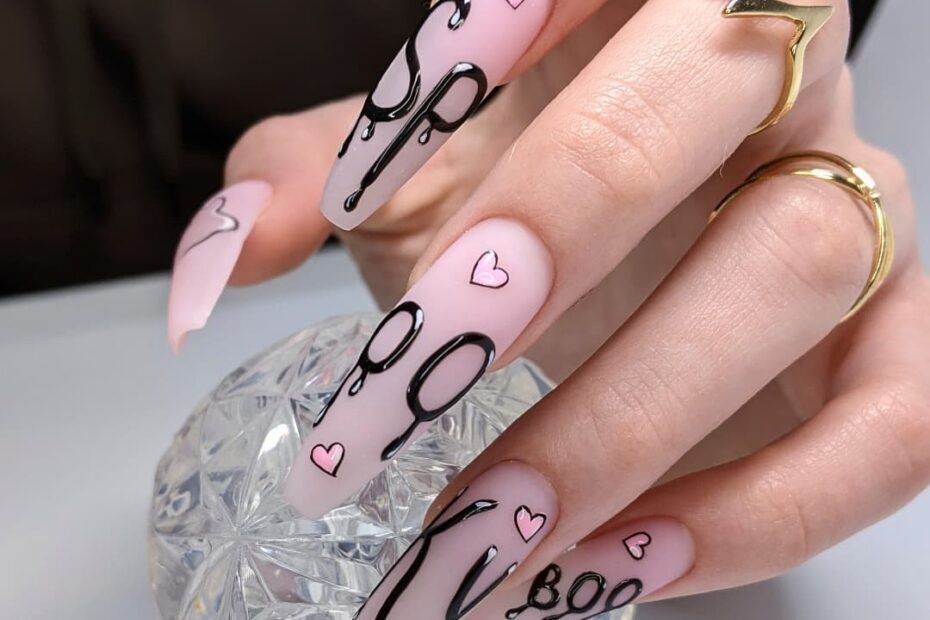manicure na halloween