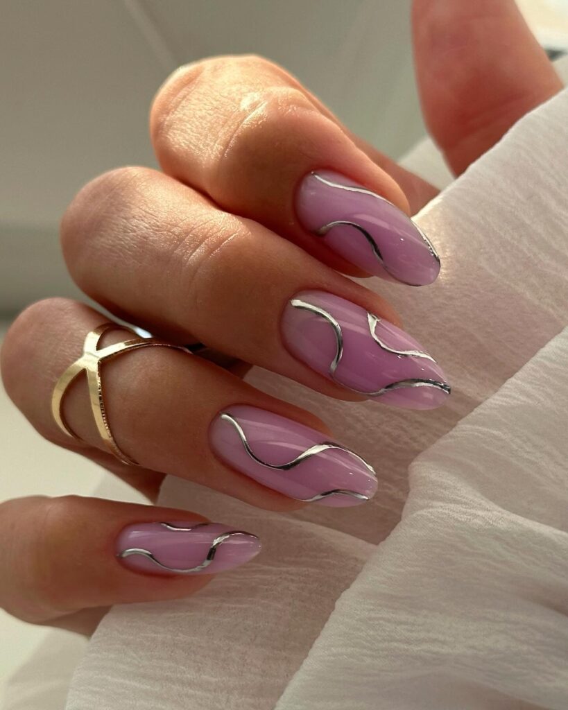 minimalistyczny manicure