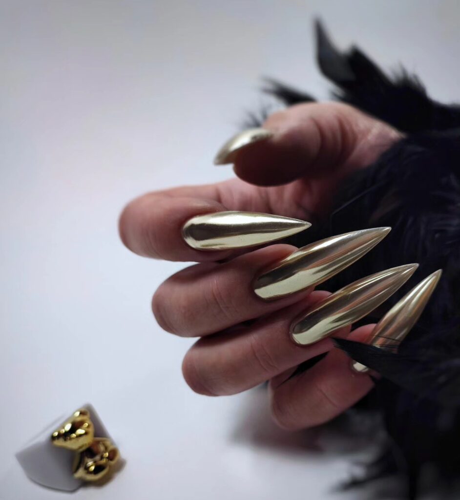 mirror nails