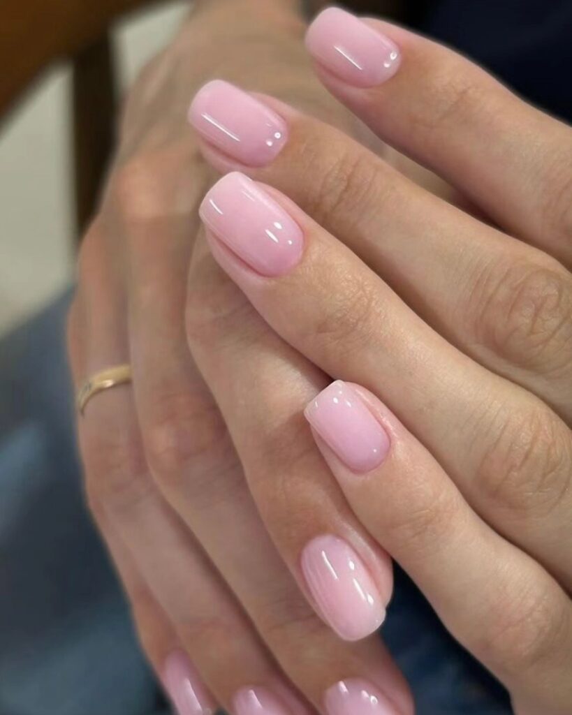 manicure clean girl