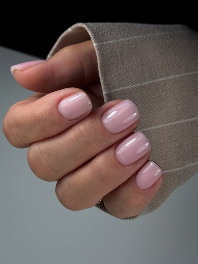 clean girl nails