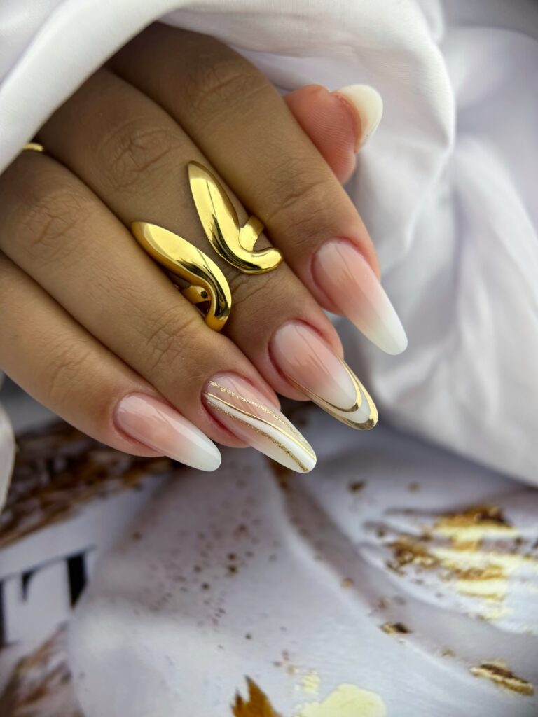 manicure ombre nude