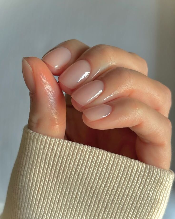 clean girl nails