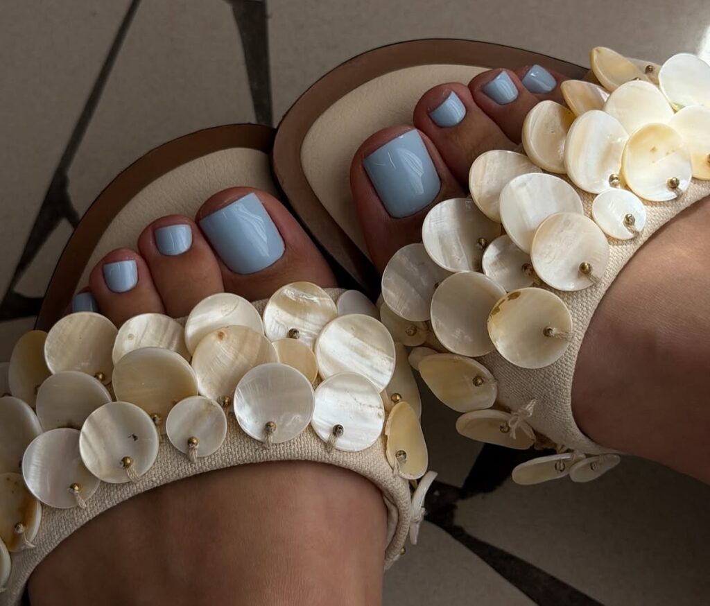 baby blue pedicure
