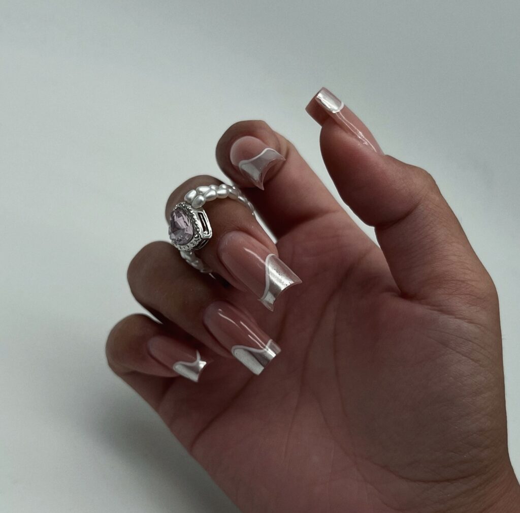 jak zrobić french manicure