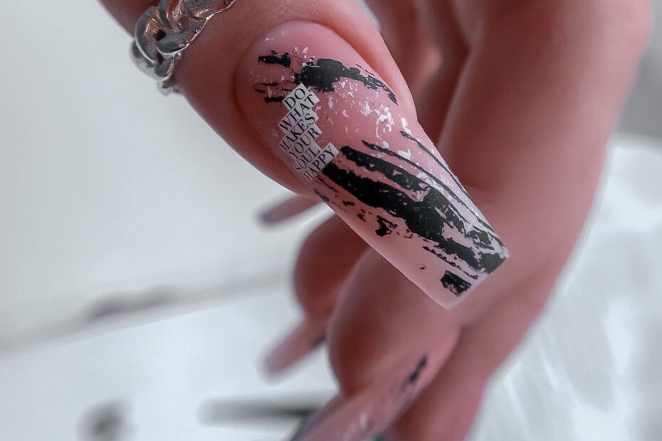coffin nails