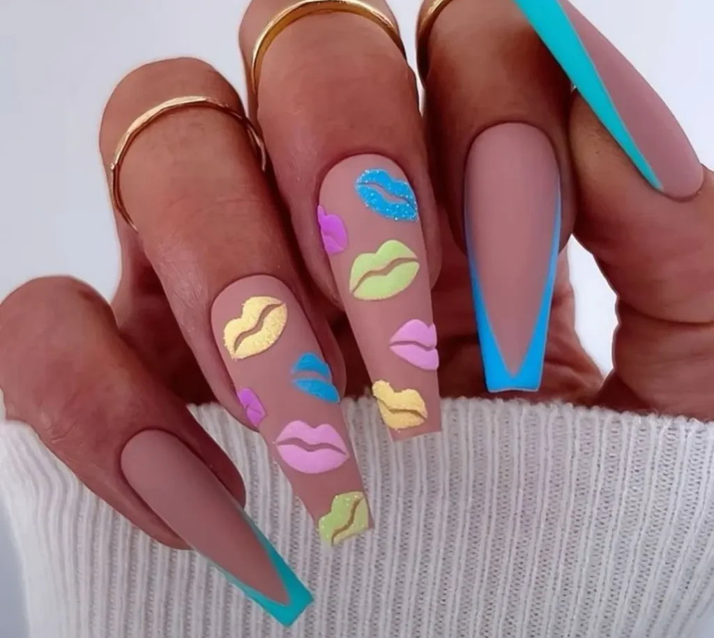 manicure coffin