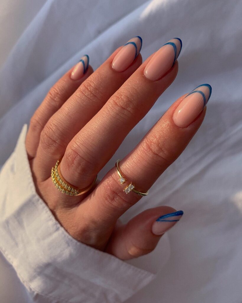 french manicure hybrydowy