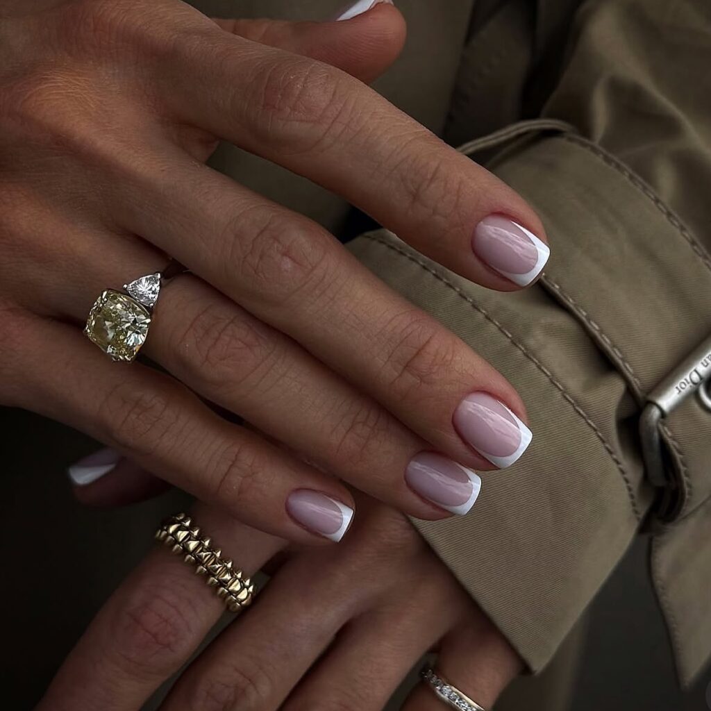 subtelny manicure