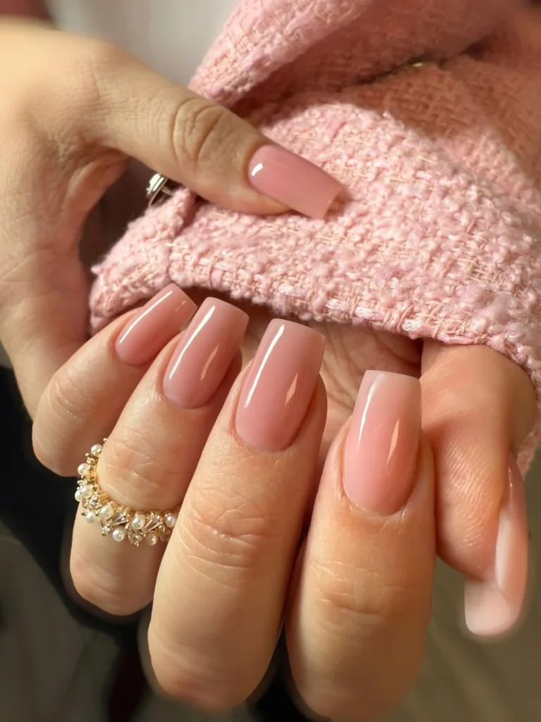 quiet luxury nails