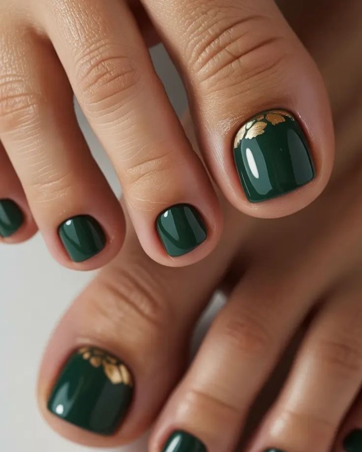jak zrobić pedicure hybrydowy