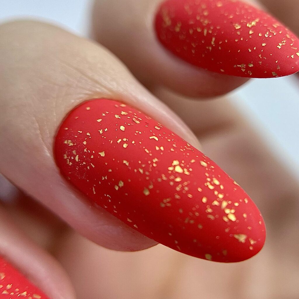 usuwanie manicure hybrydowego