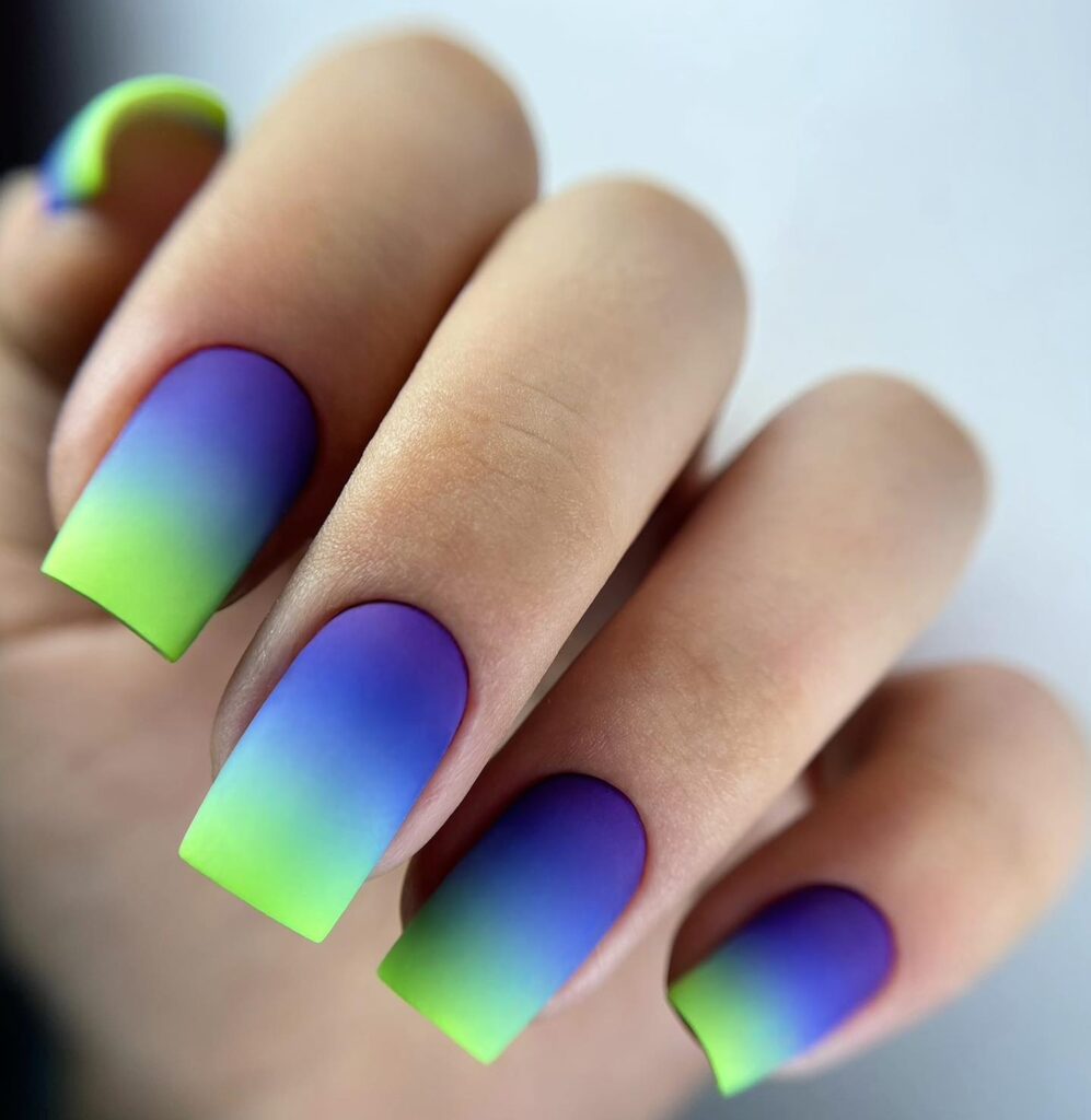 gradient nails