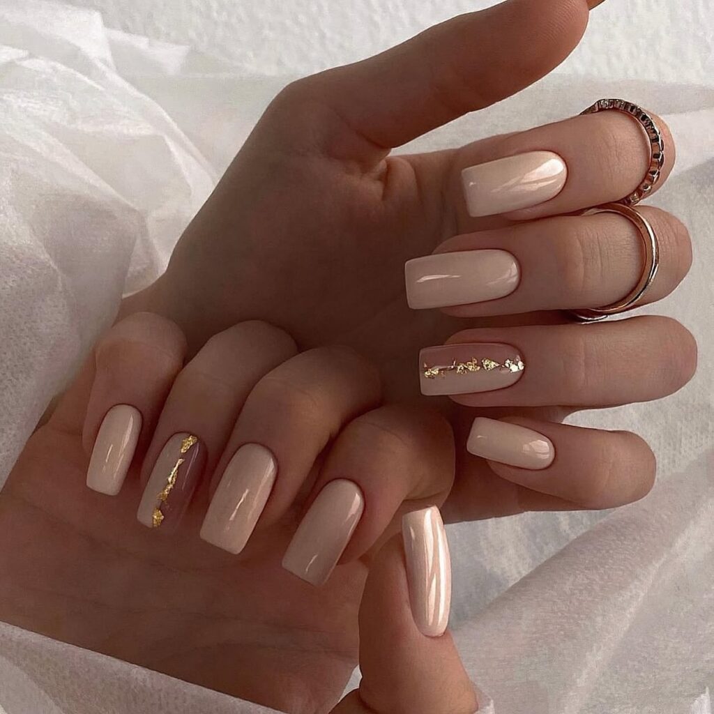 domowy manicure